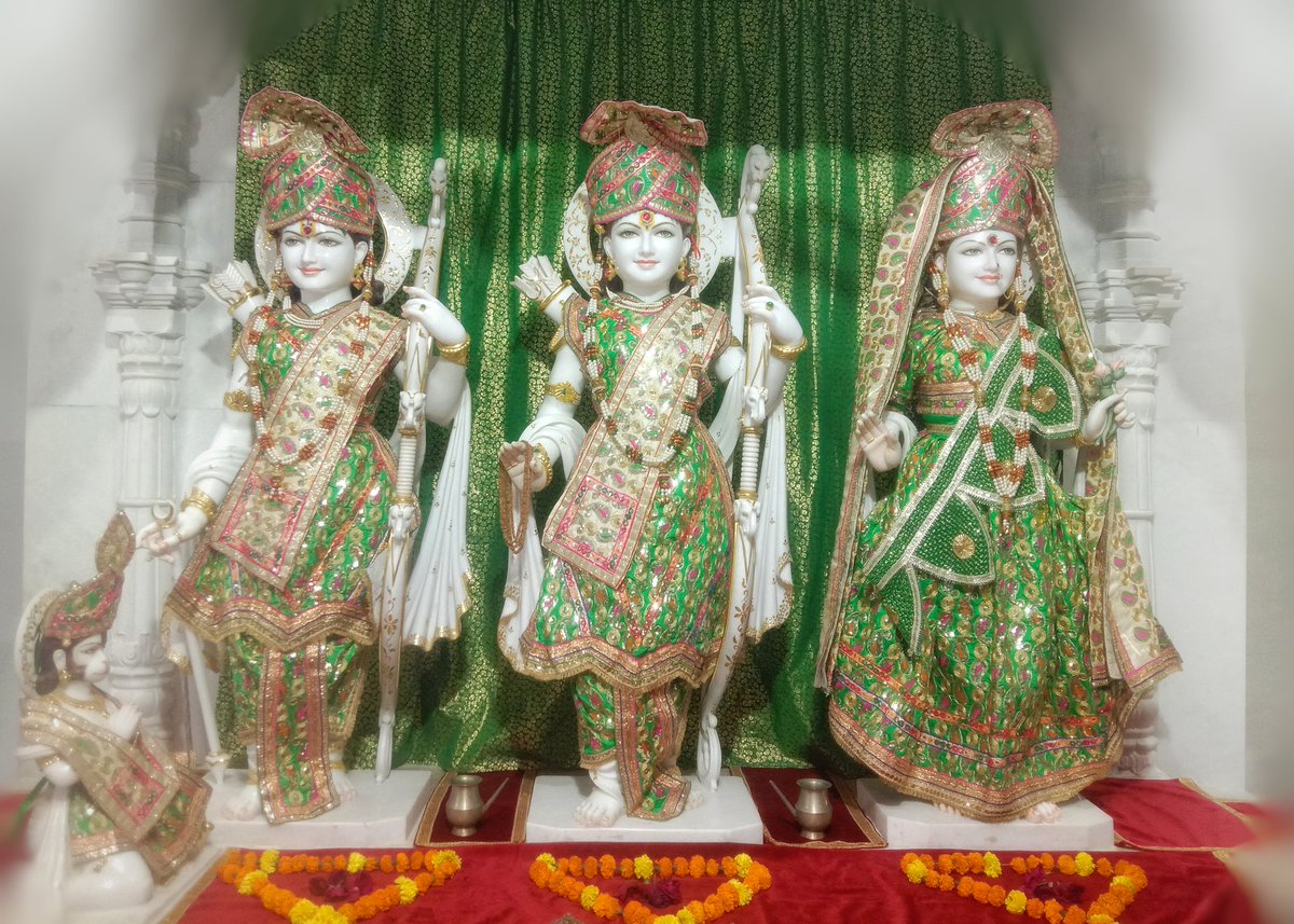 Somnath_Temple's tweet photo. श्री राम मंदिर, प्रभासक्षेत्र - गुजरात (सौराष्ट्र)
दिनांकः 16 मार्च 2022, फाल्गुन शुक्ल त्रयोदशी - बुधवार     
मध्याह्न शृंगार
03220955 https://t.co/TiaHLquuMa