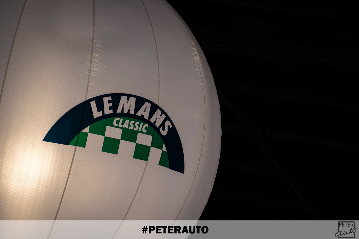 Retromobile ouvre ses portes ce matin à 10 heures. L'équipe de Peter Auto vous attend sur son stand au 3ème niveau du Hall 7 (stand K21)... Suivez le ballon gonflable ! #retromobile