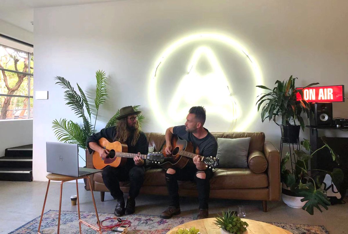 AudioNetworkSyd's tweet photo. It was so great to have Aussie duo Racing Birds in the Audio Network Sydney office with us yesterday! Stay tuned for the upcoming release of their new EP this Friday the 25th of March. Coming to you on all your favourite streaming services👀🎉

#MusicLicensing #RacingBirds https://t.co/APe249qHc2