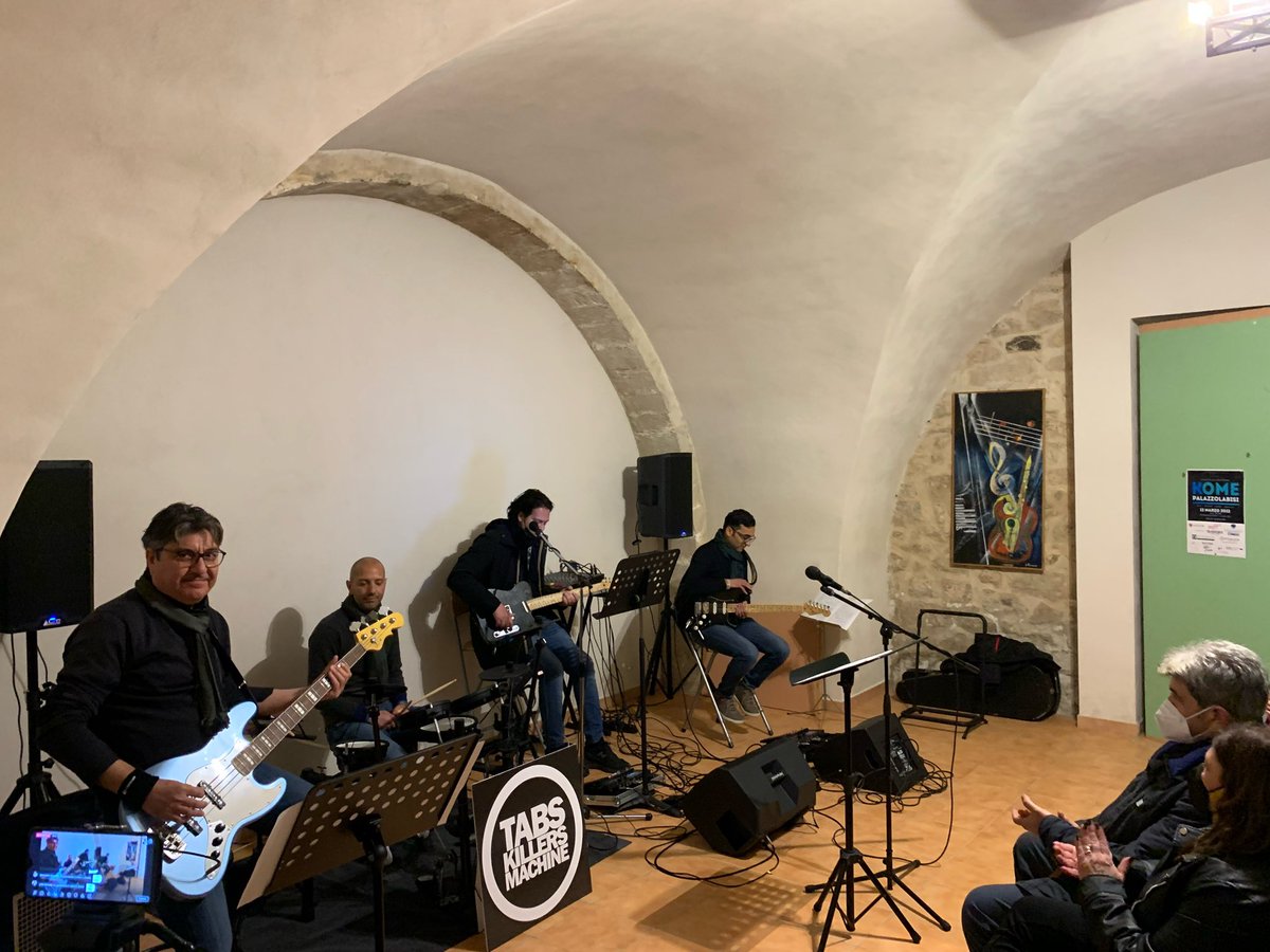 LiveTkm's tweet photo. #tabskillersmachine #tkm #sudoccidentalesicula #livetour2022 #kome #stanzedivitaquotidiana #comiso #ragusa #sicilia #12MARZO2022 #live #rock #band #enjoy #thankyouall❤️ https://t.co/pxPZZg0zl9