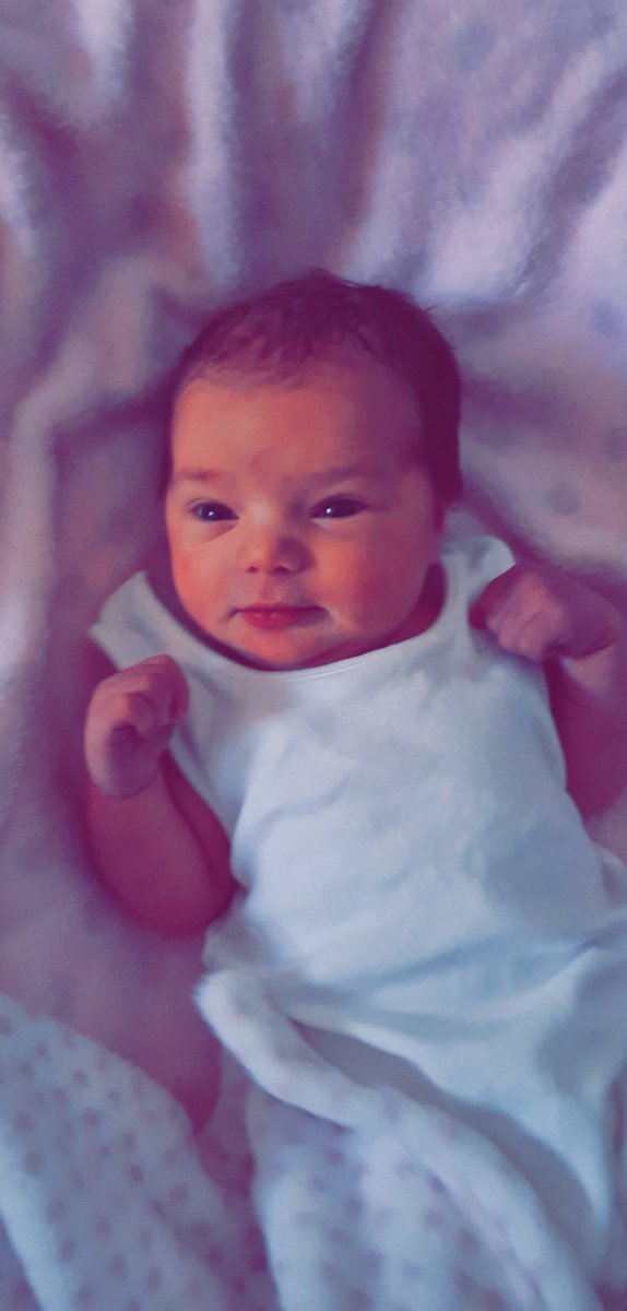 cm_nufc's tweet photo. Introducing the newest member of the Toon Army. Francesca Peyton Mack - Born 15/03/22 5.20am weighing 7lbs 5oz. Mother and baby both doing great. 💖💗❤️🖤🤍#NUFC #BabyMack https://t.co/XgYaHlTNKi