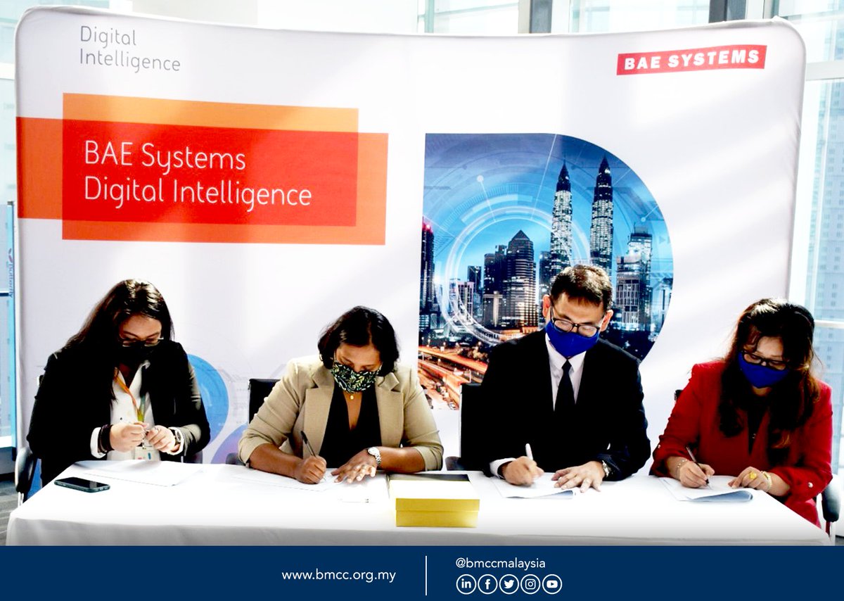 BMCCmy's tweet photo. #BMCC #BMCCMember #UKinMalaysia
The #BMCC would like to congratulate our #Sterling Members, @BAES_Digital and the @UoNMalaysia sealed a partnership to examine how unsupervised machine learning can be used in the discovery of previously undefined risk for financial crime. https://t.co/QuBBF3I8sT
