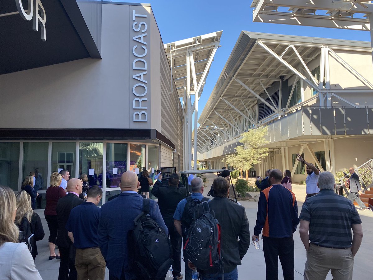 John Yellowlees tweet media