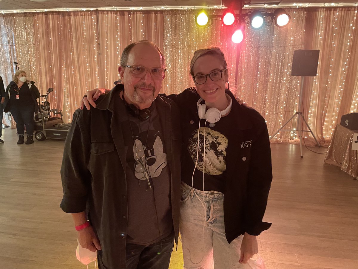 jennydelherpes's tweet photo. Lots of love for 101 & 102 director, #ScottWinant! Here at the 102 wedding, and at our Joel's house location in 102. #TheThingAboutPam https://t.co/DGGot1UGxA
