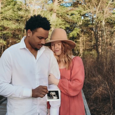 MaceyWarren's tweet photo. #NewProfilePic https://t.co/vBUPpNbJjC