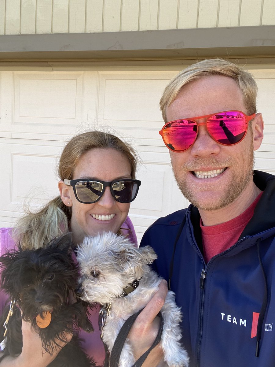 derekmehl's tweet photo. Day 15 of the @MichelobULTRA ULTRA Movement Madness Challenge was completed with another walk around the block.
I’m hopeful that @MichelobULTRA picks me to be a part of #TeamULTRA5.0. We could be teammates if you take the challenge too!. #ULTRAMarathonGiveaway @WahooRunning https://t.co/nS8LBIDFFz