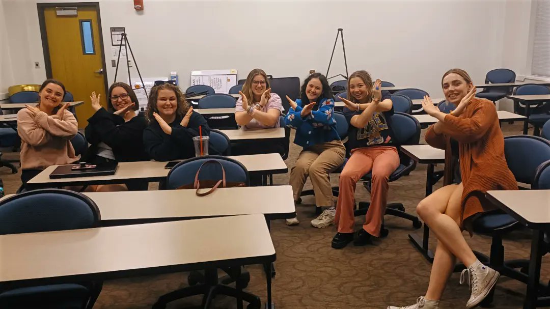 BU_MockTrial's tweet photo. Bellarmine Mock Trial is heading to Cincinnati THIS WEEKEND! Wish us luck at ORCS ⚔ https://t.co/Wpl6zARuZI