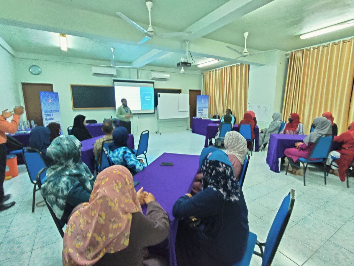 AfeefuddinAdmin's tweet photo. Community awareness on Shaamiluveshi by program consultant Research and Consultancy Maldives Pvt. Ltd.
@MoEdumv, @aisthly, @DoIEdumv https://t.co/JKUz7fGzDm