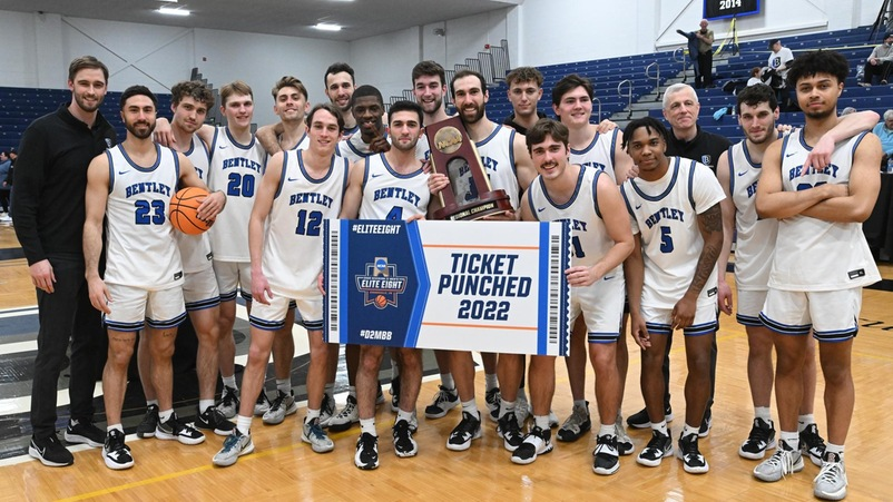 East Region Champions! Next Stop Evansville as Bentley Holds Off St. Thomas Aquinas, 82-75

bentleyfalcons.com/sports/mbkb/20…
#BentleyU #BeAForce #NE10Embrace <a href="/NCAADII/">NCAA Division II</a>