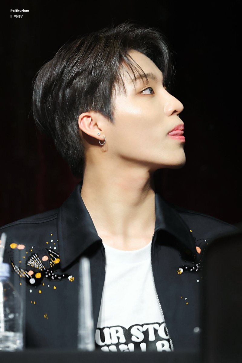 Psithurism0928's tweet photo. 220313 💎팬싸

#트레저 #TREASURE #박정우 #PARKJEONGWOO https://t.co/ZjTlST8iNC