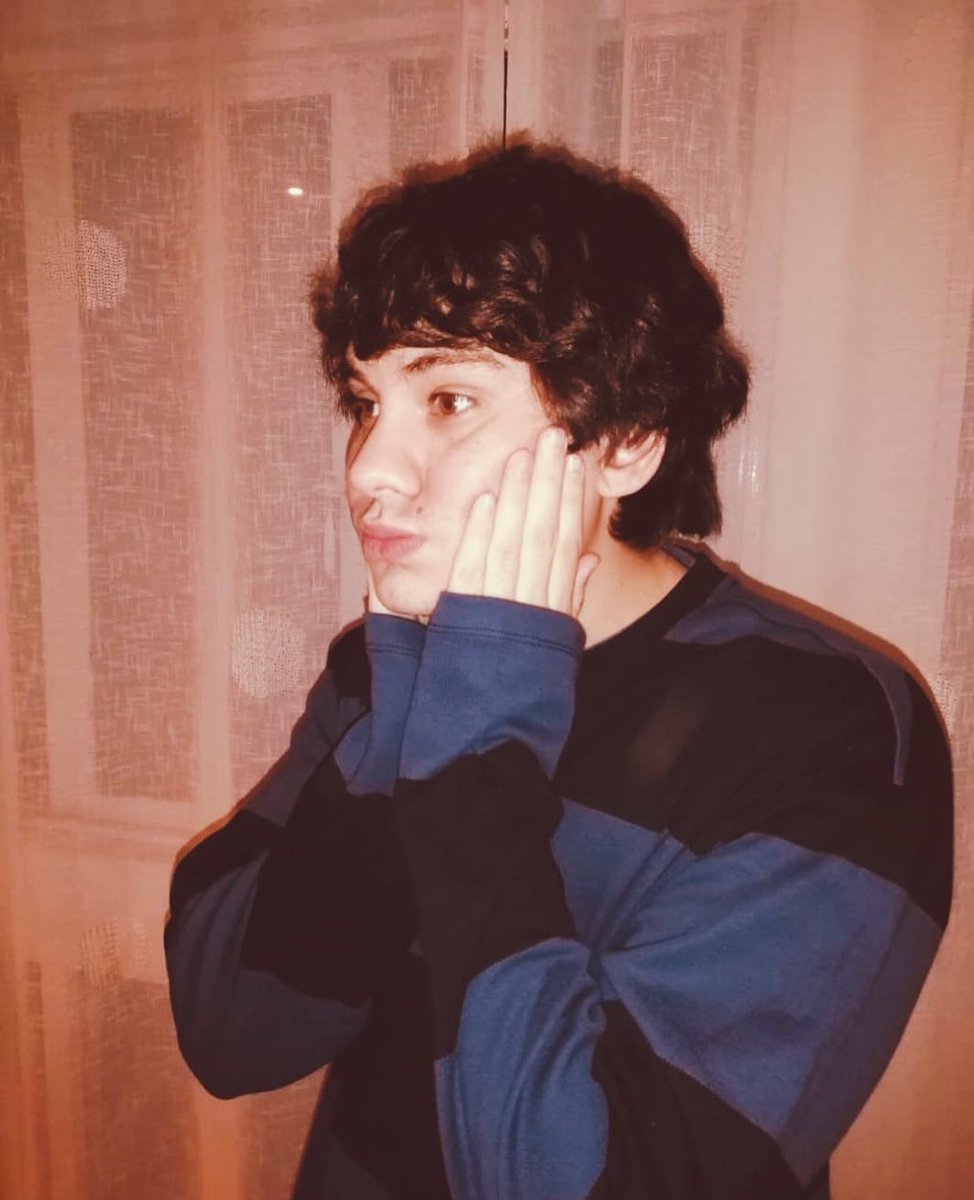 wendylizettee's tweet photo. Hola soy Wendy tengo 19 años y soy de SLP, sigo a Bry desde 2014 y bueno, como lo he dicho, me aleje un poco de los streams pero quisiera ser nuevamente integrada y llevarme con todas, juego fav: roblox, cuentan conmigo para cualquier cosa y para mandarme mensaje ❤️
BRYNTEGRACION https://t.co/QkHsEC3Lwg