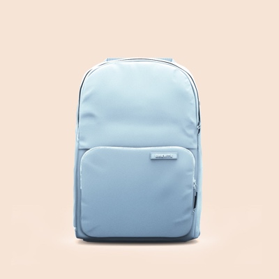 Vespertheginger's tweet photo. I just received a gift from G via Throne Gifts: The Brevitē Backpack. Thank you! https://t.co/TCgev081mp #Wishlist #Throne https://t.co/dPBm0j79QW
