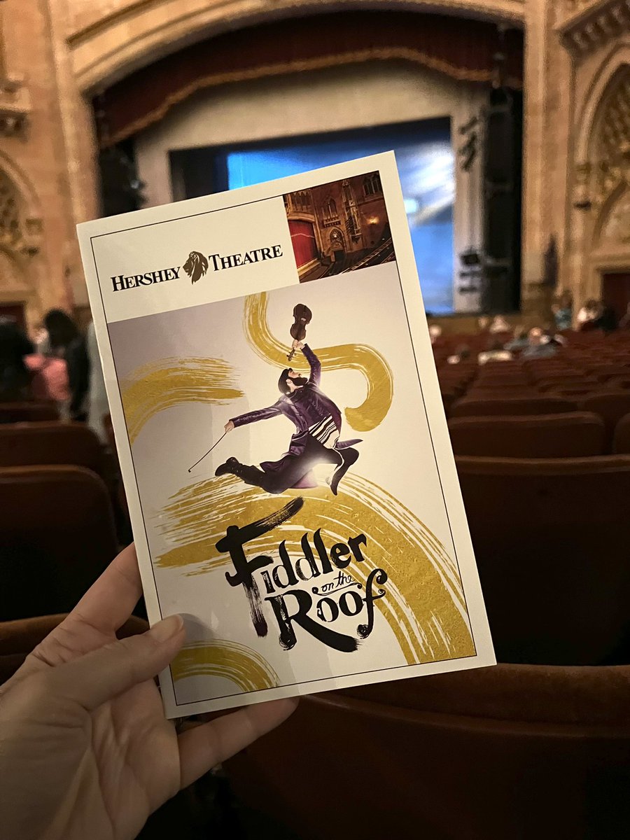 5fortheroadblog's tweet photo. Watched @FiddlerBroadway at the @HersheyTheatre tonight. Great performance in a beautiful theatre. (Ad) #hersheypark #sweetestfamilies https://t.co/kxaSXYUFm8