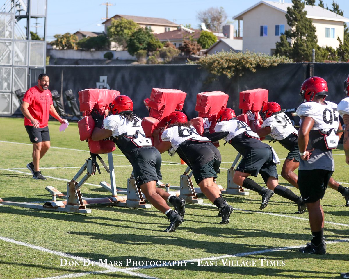 A few of the @AztecFB D-Line working the sleds. @keshawn_banks @WyattDraeger @tavai_tavai55 Daniel Okpoko @Justin__Ena We'll see them @SnapdragonStdm ready for action come Sept. @EVT_News @TheSDSUPodcast