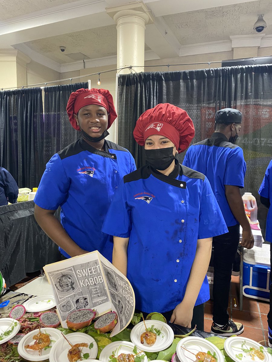 Zeny Ulloa, Ed. S. 🙏🌴💻 tweet media