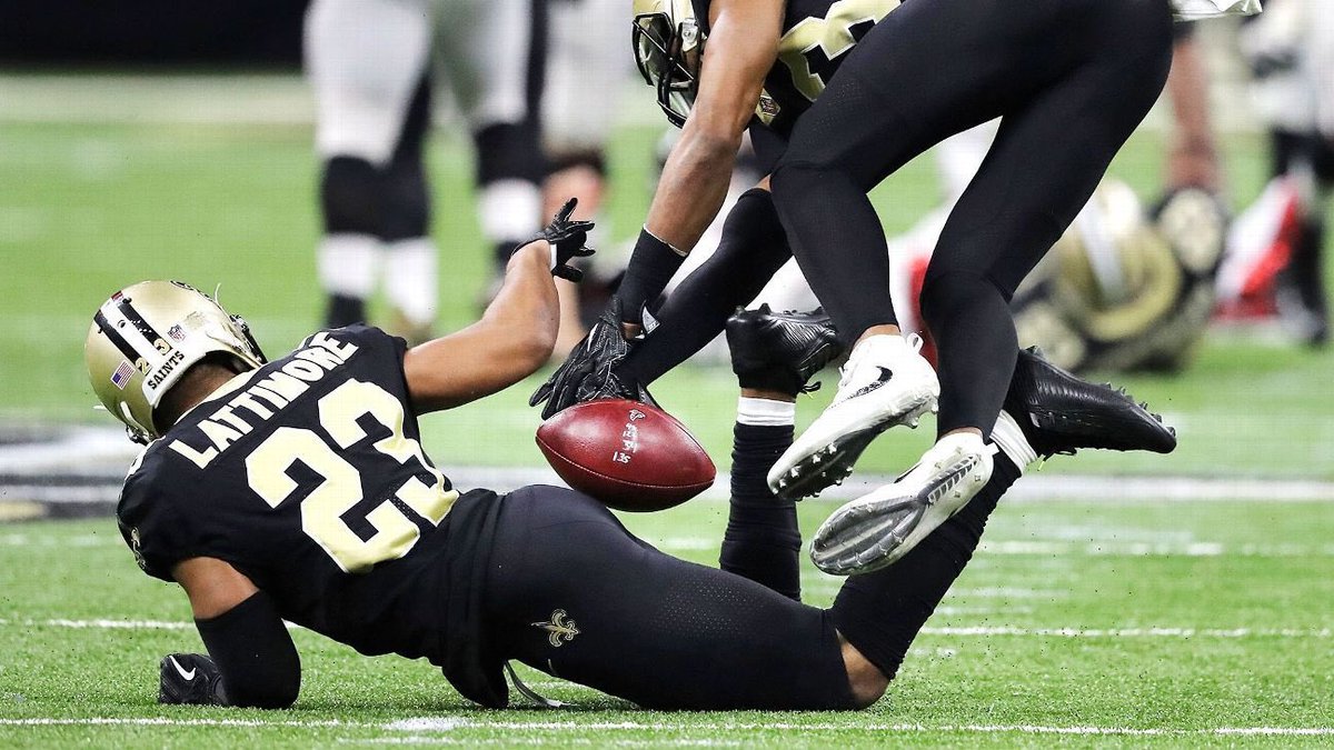 whatthe_hyuck's tweet photo. The saints now have the two players in nfl history with butt interceptions in their secondary.
#saints #jets #marcusmaye #FreeAgency #football https://t.co/LwqJpDX9bK