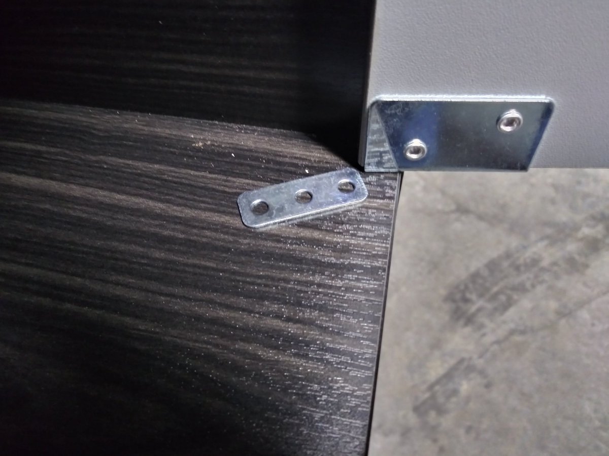 ComplexCmdr's tweet photo. After assembling this Chef's Kitchen from #Melissaanddoug which was designed apparently in Connecticut, but manufactured in #China , I'm no longer worried about them building planes. #tolerance95percent #Atbest #Maybeneedsomestaplesininstructions #wherethehelldoesthisgo https://t.co/HgfU70bbiG