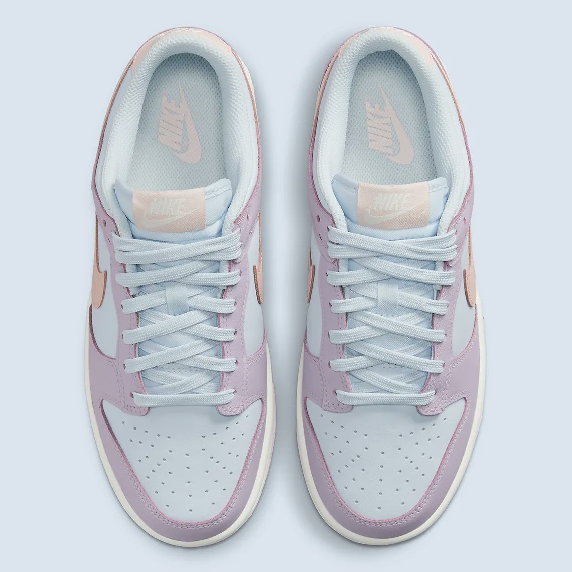 SneakerNews's tweet photo. Nike is adding the Dunk Low to its upcoming Easter celebration 👀 https://t.co/YHuYfo1By2