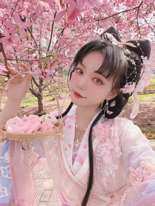 Twitterのコスプレ画像44