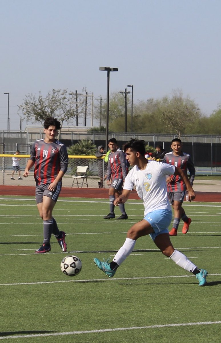 memorial_team's tweet photo. Last District Game 
Mustangs vs Diamondbacks
🐎⚽️💙💛 https://t.co/5N9bYuwCCL