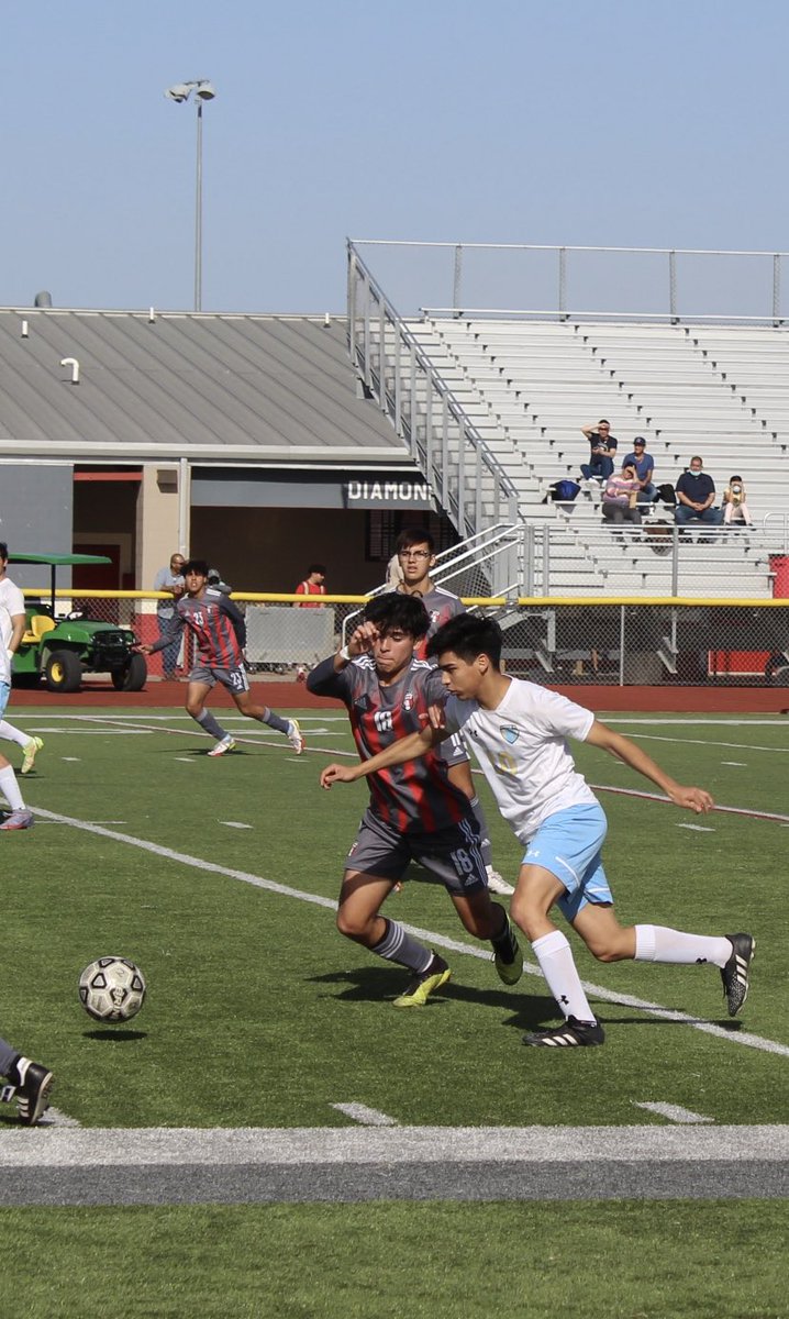 memorial_team's tweet photo. Last District Game 
Mustangs vs Diamondbacks
🐎⚽️💙💛 https://t.co/5N9bYuwCCL