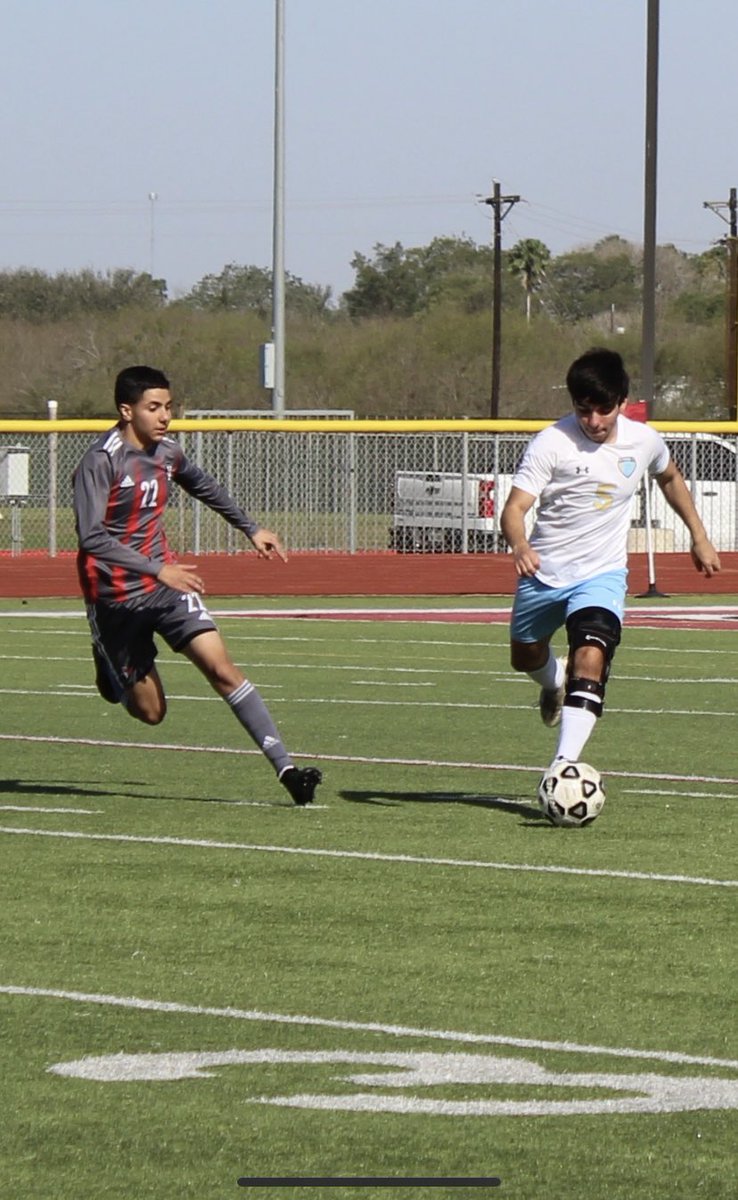 memorial_team's tweet photo. Last District Game 
Mustangs vs Diamondbacks
🐎⚽️💙💛 https://t.co/5N9bYuwCCL