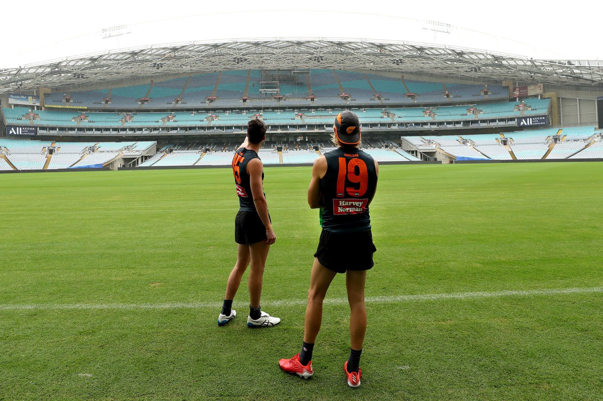 GWSGIANTS's tweet image. Taking it all in 🏟