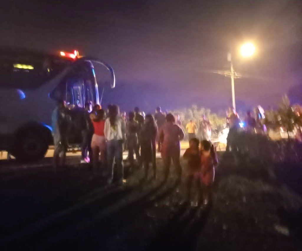 Asalto a bus de la Coop. Rircay. 
en ruta La Troncal - Guayaquil. 

Video: bit.ly/3Ih1NtN