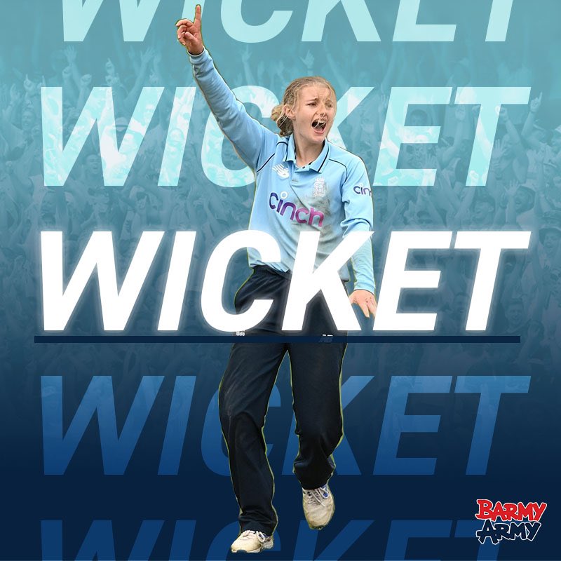 TheBarmyArmy's tweet photo. THE DEAN MACHINE 🥵💥⚡️

Charlie Dean finishes with 4️⃣-2️⃣3️⃣! 

#CWC22 #ENGvsIND https://t.co/ZaavquGsTs