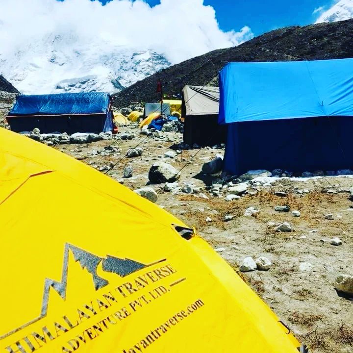 htraverseadv's tweet photo. Beautiful Bodies(Lead Guitarist) &amp; a lawyer who fought for the justice of Bolivians,Harvard Student: @mrtommybecker
Successfully summited Everest 2019(with Daniel Wherley)
#Justice #himalayantraverse #8000er #Everest #Harvard  #gamechanger #breathecold #Nepal  #sherpa #Explore https://t.co/NaR8fY1jdp