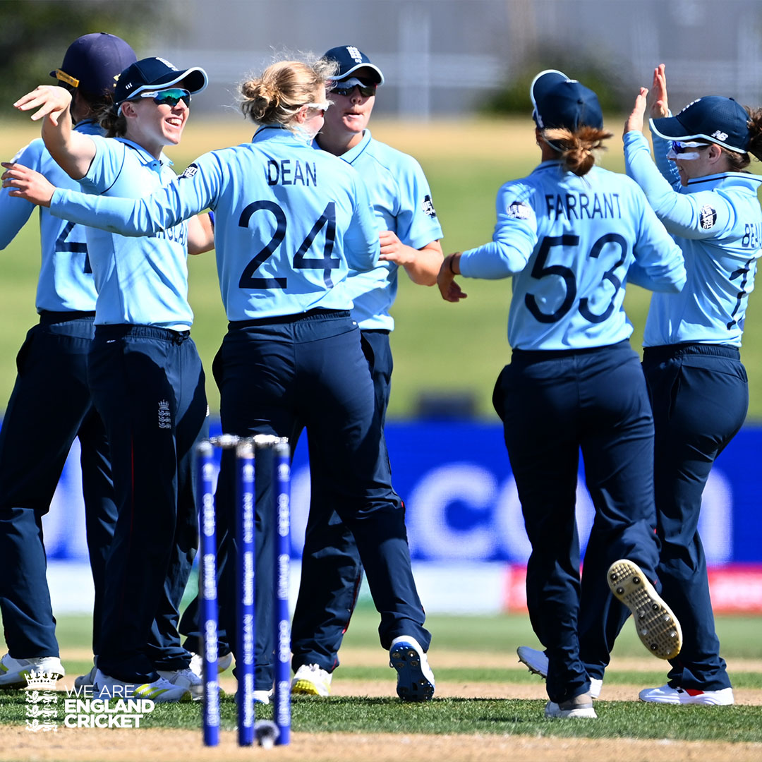 England Cricket tweet media