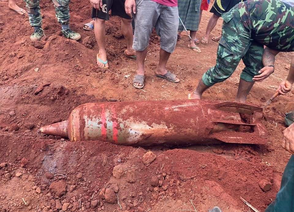 tin_oun's tweet photo. @UN #UN
#US
#EU
#ASEAN
#CNN

#WhatsHappeningInMyanmar

Karenni Human Rights Group notes that the military council has committed genocide ✨‼ ️ https://t.co/bXtBkw3fnN