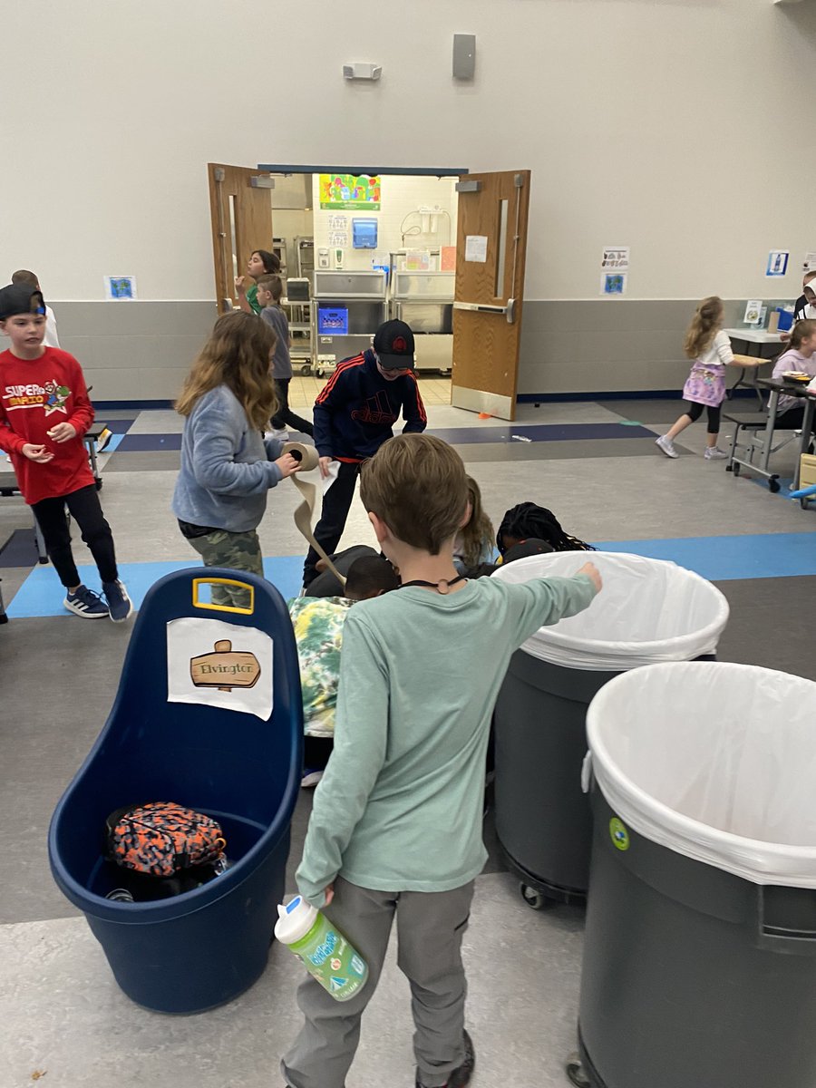 How sweet are these kids working together to clean up a spill in the cafeteria that they didn’t make? <a href="/Rogers3rdGrade/">Rogers3rdGrade</a> <a href="/RogersFrisco/">Rogers Elementary</a> #cooltobekind #takecareofthisplace