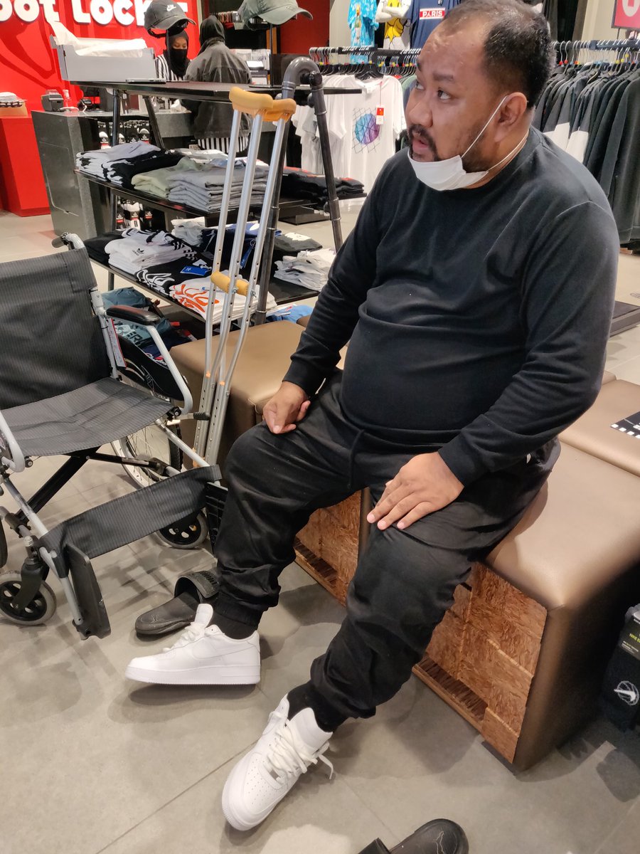 Bagi yang mengenal <a href="/orkibal/">orkibal.eth</a> beliau sedang ditidurkan akibat serangan strok pagi tadi. Sekarang berada di ICU hospital kajang. Mohon doa2 kalian semoga saudara Kita dilindunngi dan kembali sihat. Ameen. Ameen☝️

Stay strong Ork! We love you! ♥️