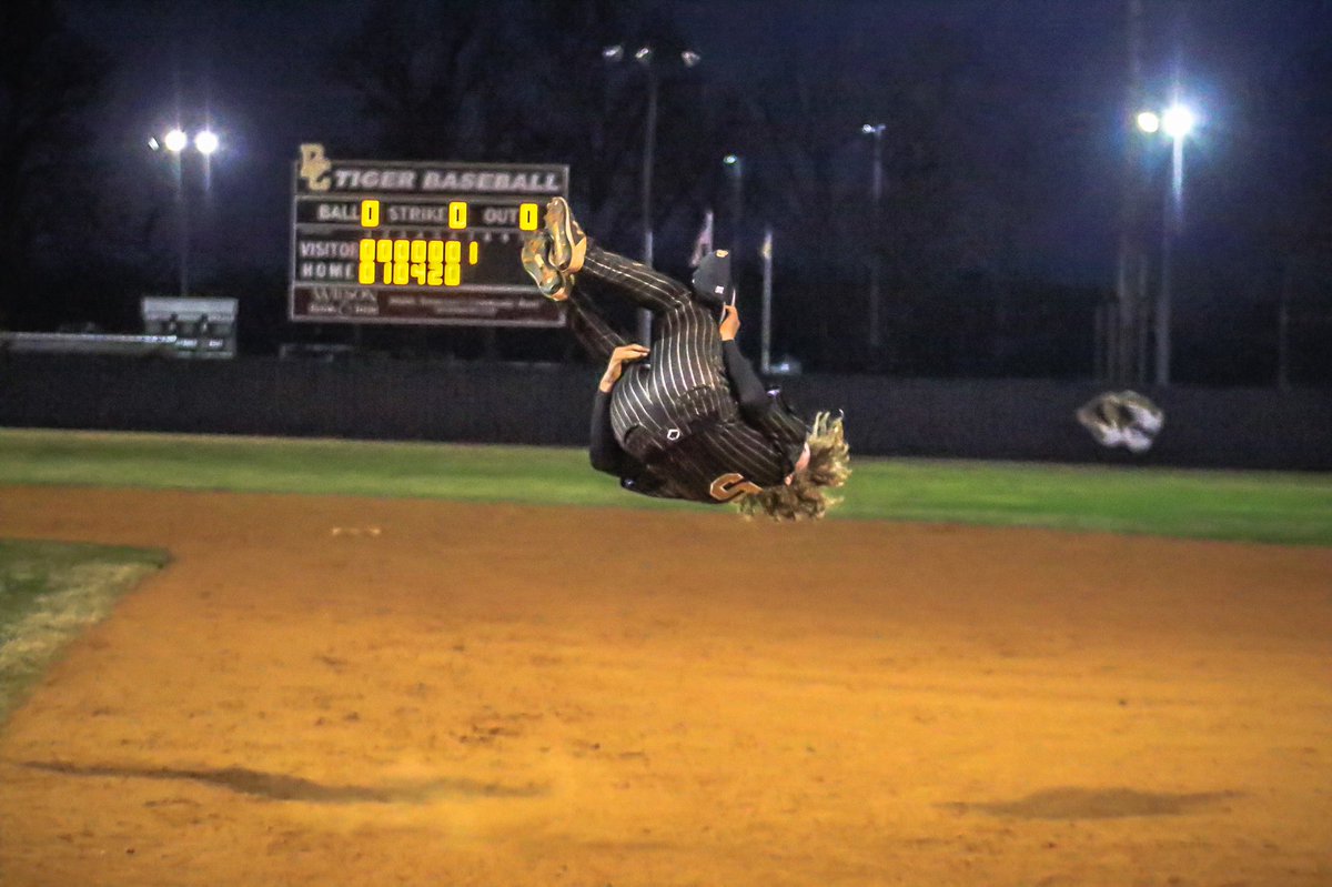Some baseball action from tonight! 
<a href="/DCHS_Tigers_TN/">DeKalb County High School (Smithville, TN)</a> <a href="/WCHS_Baseball/">WCHS Baseball</a> <a href="/CoachMoose12/">CoachMoose</a> <a href="/Isaac5Knowles/">Isaac Knowles</a>