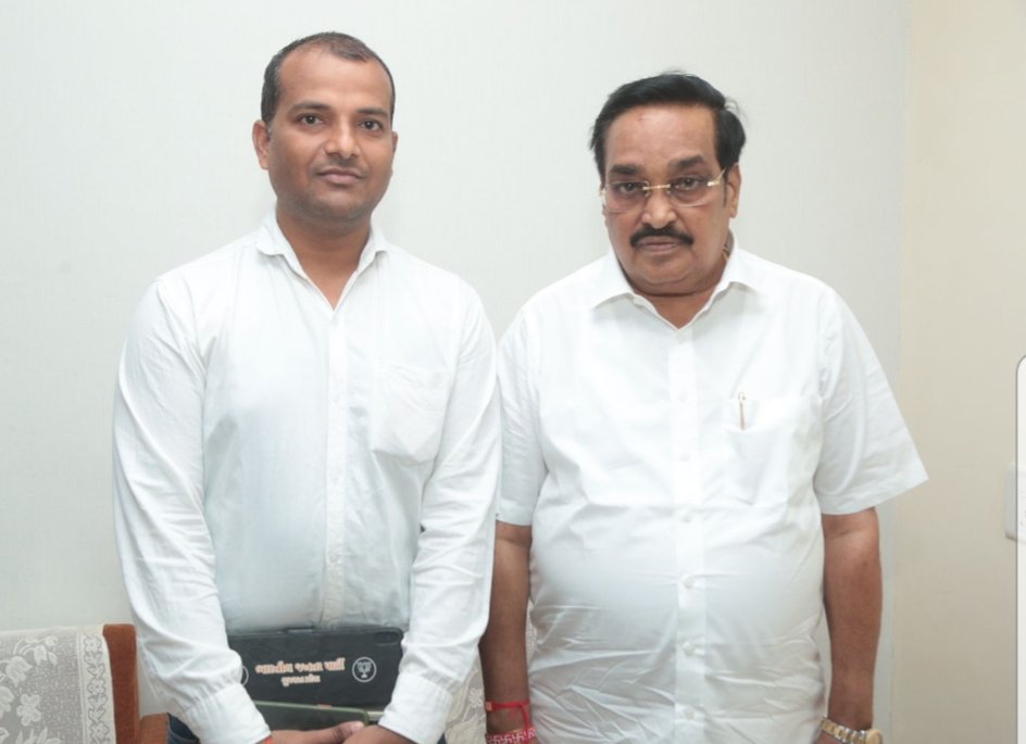 manishmistry0's tweet photo. ગુજરાત પ્રદેશ ભાજપ પ્રમુખ તેમજ નવસારી લોકસભા બેઠકના લોકપ્રિય સાંસદ આદરણીય શ્રી સી.આર.પાટીલ સાહેબને જન્મદિવસ ની ખુબ ખુબ શુભકામનાઓ 💐

@crpatiil
#HBDCRPatiil https://t.co/EbqCLrHak1