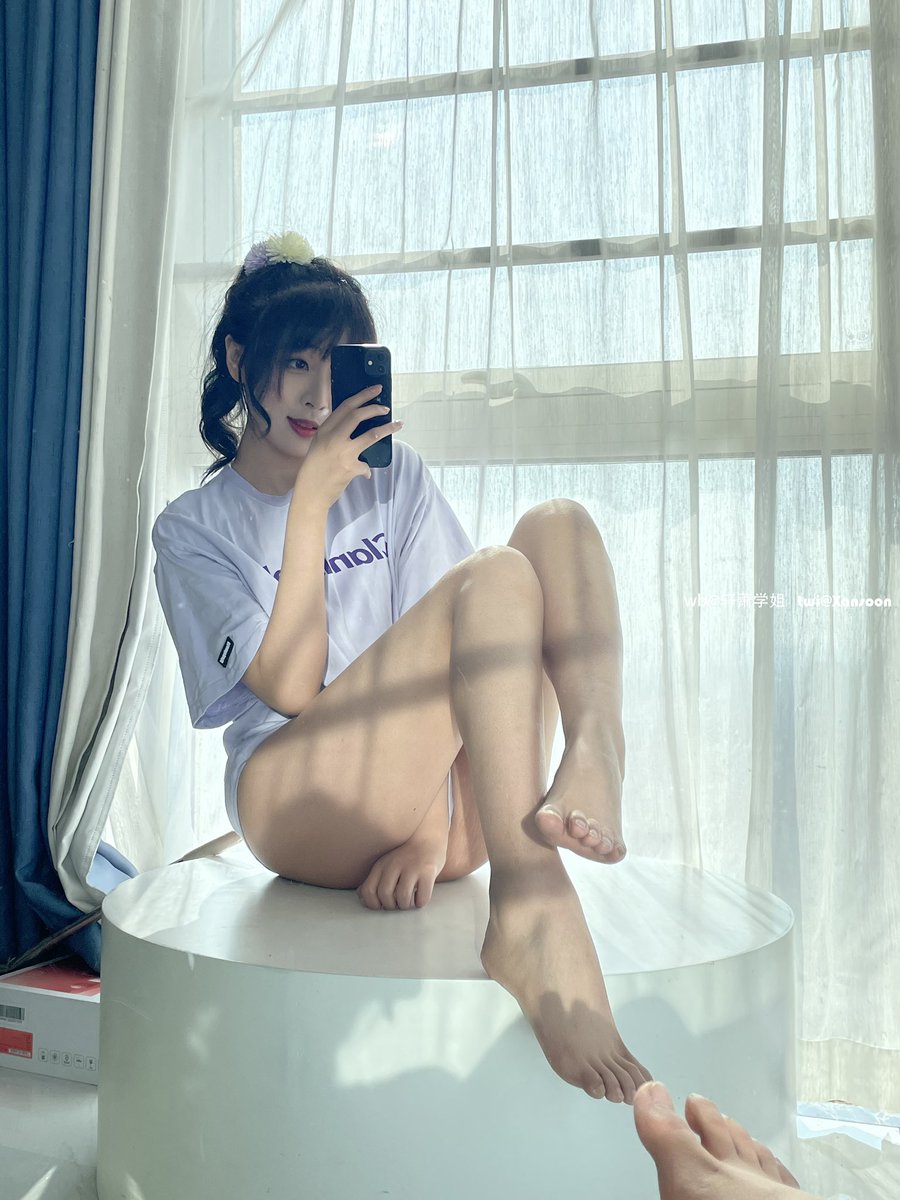 T恤三元一件十元三件 https://t.co/TdCKT44EDP