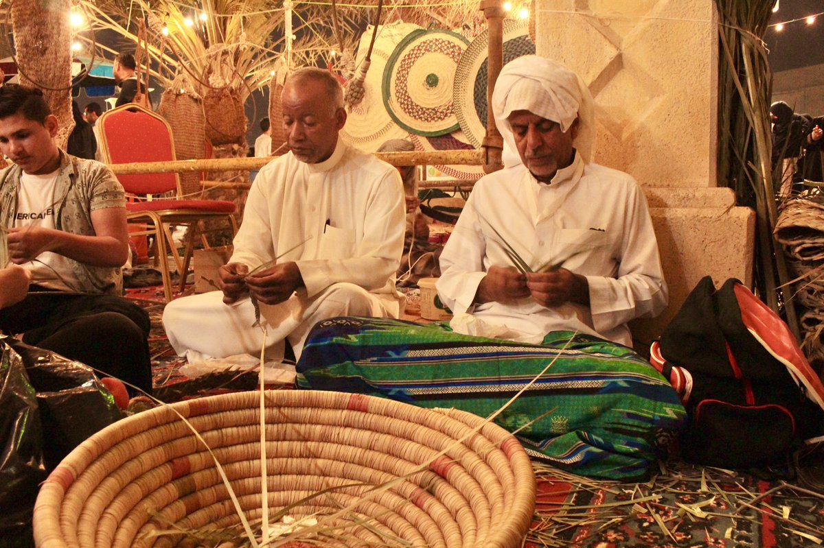 e_boo7's tweet photo. جمال #القطيف ثاني زيارة لي
حياكم الله في #البراحة_٣ 
في #القطيف من ٨ إلى ١٦ شعبان ١٤٤٣هـ
#الاسر_المنتجة
#القطيف_البراحة٣
#البراحة https://t.co/GOCa3ucJ7o