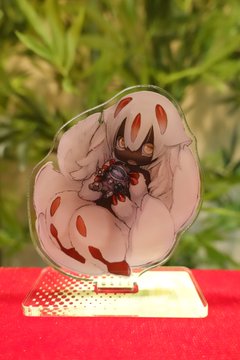 竹書房 メイドインアビスグッズに紛れて作者をアクスタにしてしまう つくし先生 どうしてこんな事に 1 2 ページ ねとらぼ