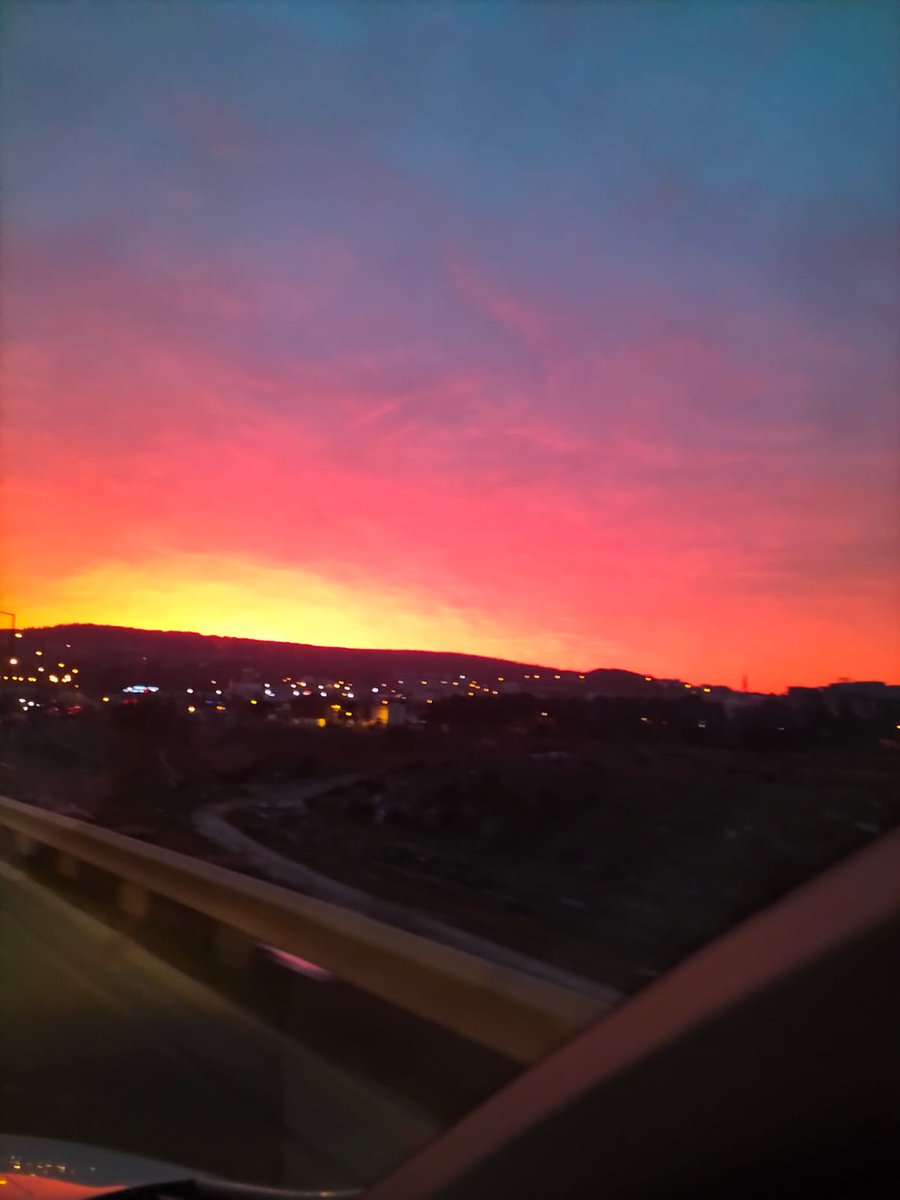radyotrafik35's tweet photo. YOL MANZARALARI...

Radyo Trafik İzmir Gönüllü Muhabirlerimizden gelenler...

Günaydın İZMİR!🌞
 
#izmir #trafik #manzara #RadyoTrafikİzmir #İzmirTrafikMuhabiri https://t.co/z4g8BDOUYI