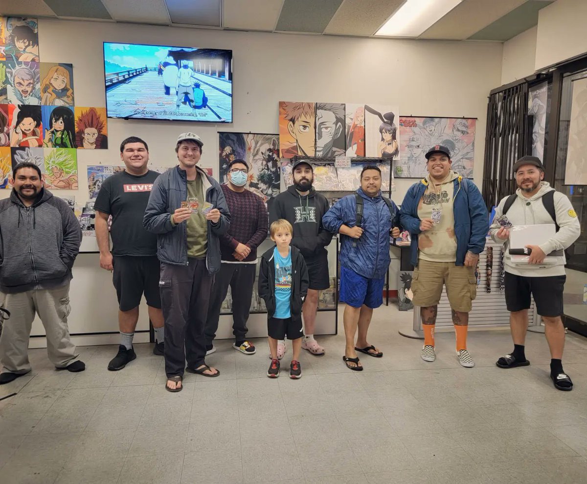 StormKingGaming's tweet photo. Poke Tuesdays results are in!
#1 Noah
#2 Taylor
#3 Alex
#4 Kal-El
🙂➡️😠
#pokemontcg #pokemoncollector #pokemoncards #pokemontrainer #tcg #tcgcommunity https://t.co/AAsNCVS16s