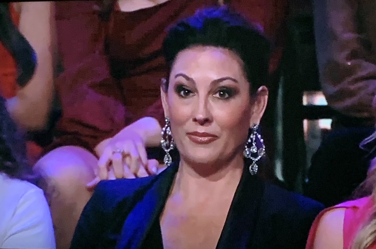 thebeardofelan's tweet photo. WAIT was that Trish Schneider from @JessePalmerTV season in the audience?!? https://t.co/LeAsGn3h0B