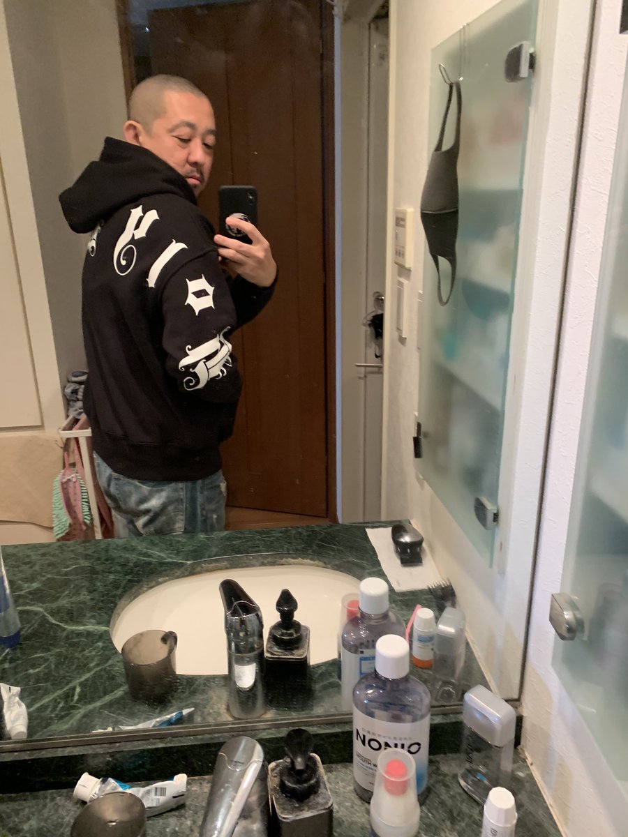 yasuakira881's tweet photo. 普段着用に購入し、中野たむさんコラボパーカー届きました!これからの季節全然あり。フロントのロゴが、DOGTOWNを彷彿させる
#tmtmtmx
#中野たむ
#htmlzero
#STARDOM
#dogtown https://t.co/pQBtxTfn5L