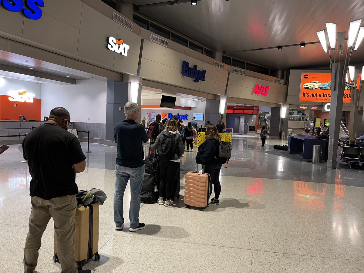 drmikerosen's tweet photo. @Budget so everyone should know that Budget in Las Vegas is the only counter with a line. I’ve been a loyal fast break customer for years.  No fast break. After a 4 +hour flight this just stinks. It’s easily a line that is over an hour if not 90 min.  it’s not a staffing thing. https://t.co/aCNw7qazHo
