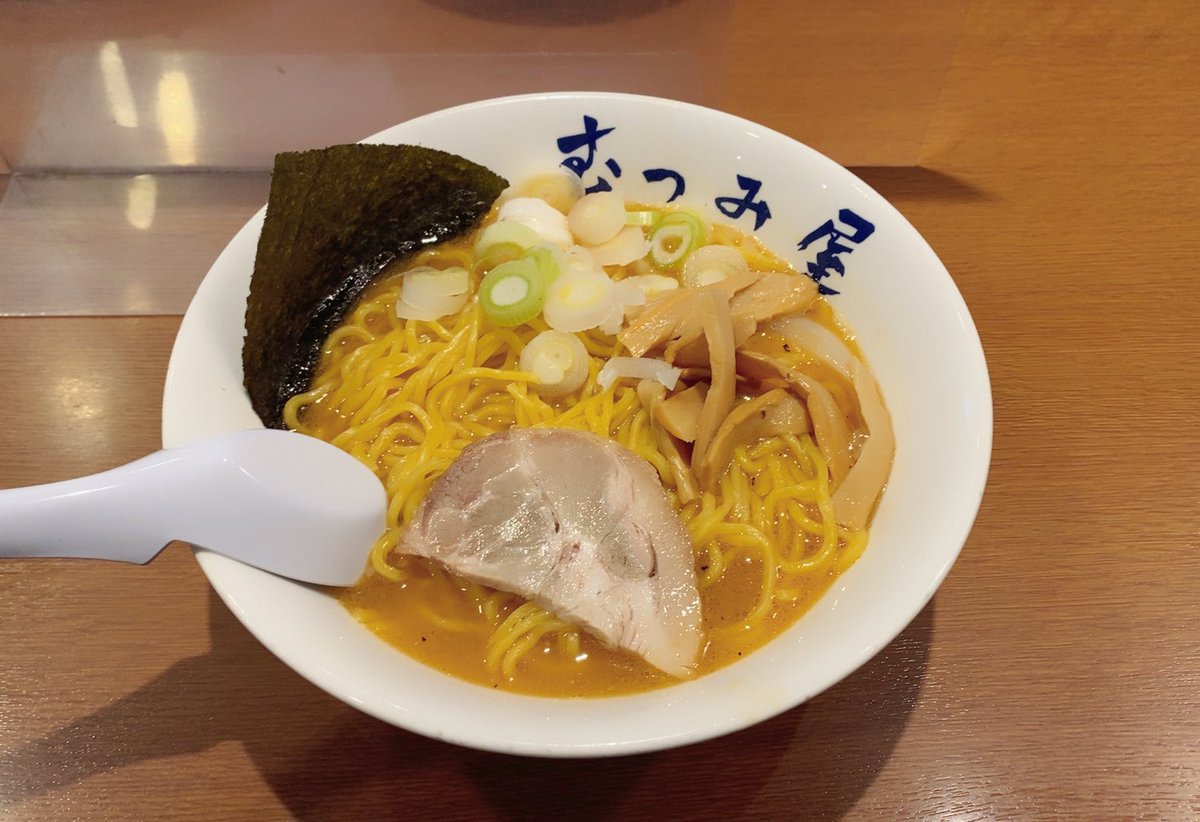 miiii_EmW's tweet photo. 引越し疲れたｧｧｧｧ
今までありがとう宮城。よろしく神奈川 https://t.co/ypjuON6Sq9