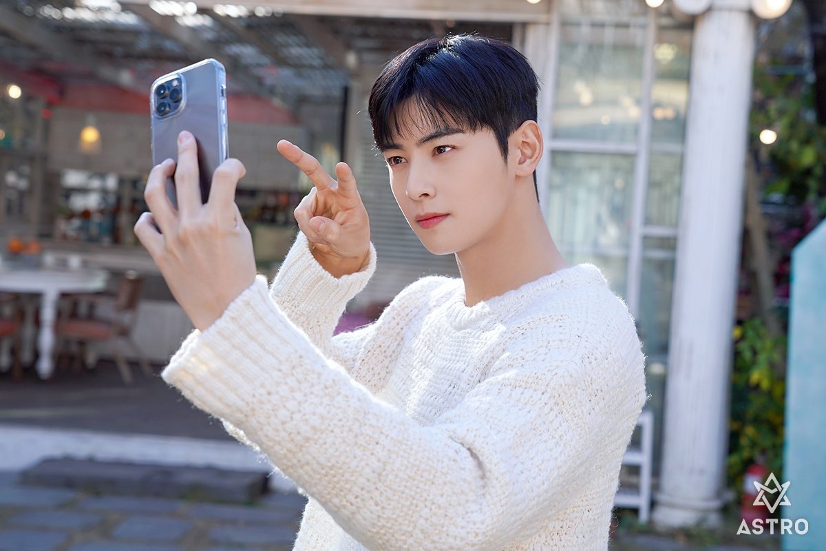 RZ11SP's tweet photo. 🫶🏻Focus on 🐻‍❄️💜  #차은우  #CHAEUNWOO  #ชาอึนอู  #チャ・ウヌ https://t.co/ejiMZhEnH4