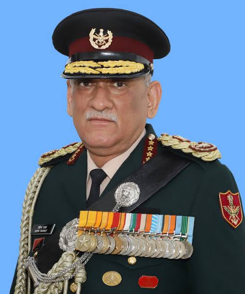 Remembering 1st CDS
 GENERAL BIPIN RAWAT PVSM,UYSM,AVSM,YSM,SM, VSM on his 65th Birthanniversary today..

Born on this day in year 1958,immortalized himself in Helicopter crash in December 2021.

#KnowYourHeroes https://t.co/yBXXI0ZBRn