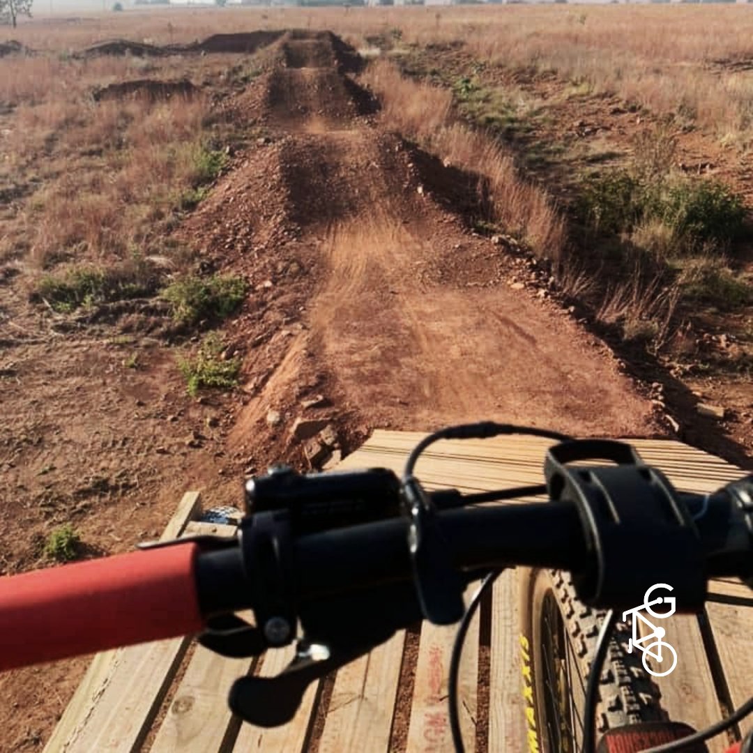 GrootfonteinBP's tweet photo. BORED IN THE HOUSE?

Well, stop. Come to Grootfontein Bike Park right now and let our berms take care of your boredom blues.

#GBP #MTB #grootfonteinbikepark #bikepark #bikeparkpretoria #bikeparksa #mountainbike #snacktime #bikerack #takealoadoff #coffeeshop https://t.co/GCbyugO49m