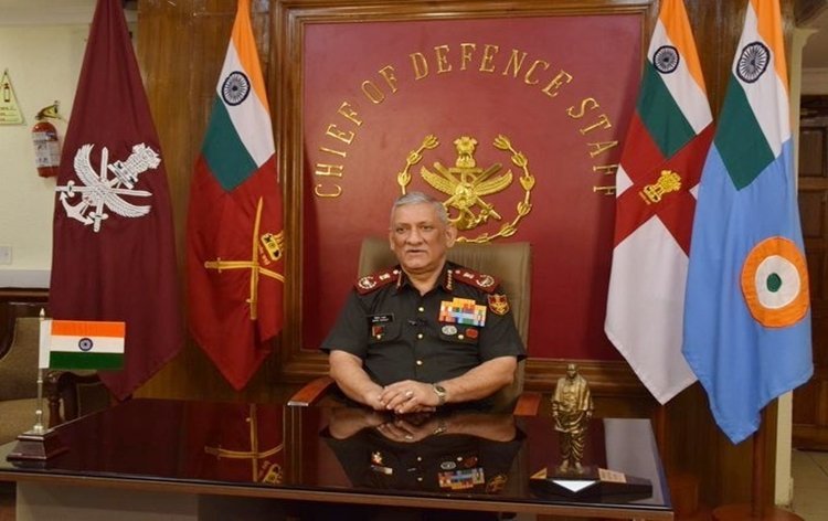 Remembering 1st CDS
 GENERAL BIPIN RAWAT PVSM,UYSM,AVSM,YSM,SM, VSM on his 65th Birth anniversary today..

Born on this day in year 1958,immortalized himself in Helicopter crash in December 2021.

#KnowYourHeroes 
@adgpi https://t.co/iveQ9bsjt6
