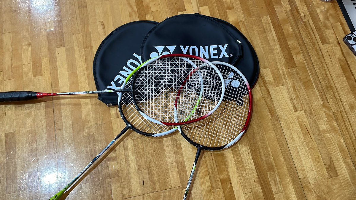 TOTOS60822869's tweet photo. 春季インターンに参加してる大学生3人組です🏸

これからTOTOSの活動を随時更新していこうと思います！！

よろしくお願いします😇 https://t.co/LRD1FMkiec